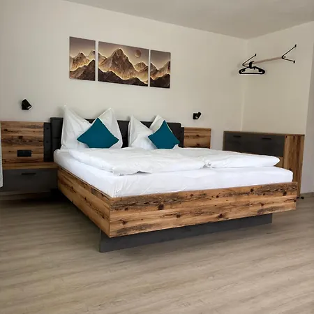 Rotenbichler Schladming